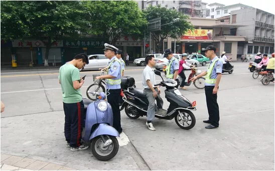 貴州：貴陽交警将聯合企業推出“貴陽電動自行車上牌抽獎送好禮”活動