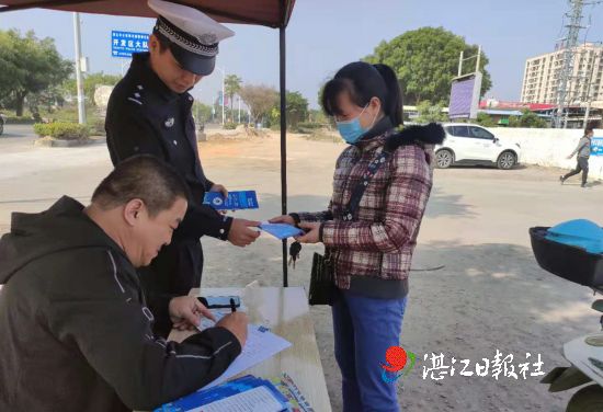 廣東：警保聯動走進社區企業前移電動車上牌服務